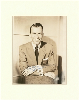Frank Sinatra Autographed 8x10 Photograph (JSA)